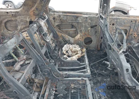 2017 Ford Explorer Xlt z USA, uszkodzony, nr VIN 1FM5K8DH9HGC04132